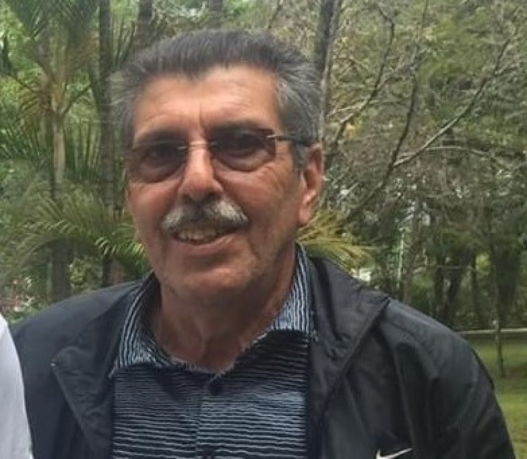 Giro Marília -Familiares e amigos fazem despedida ao professor e ex-vereador Cezar Cury