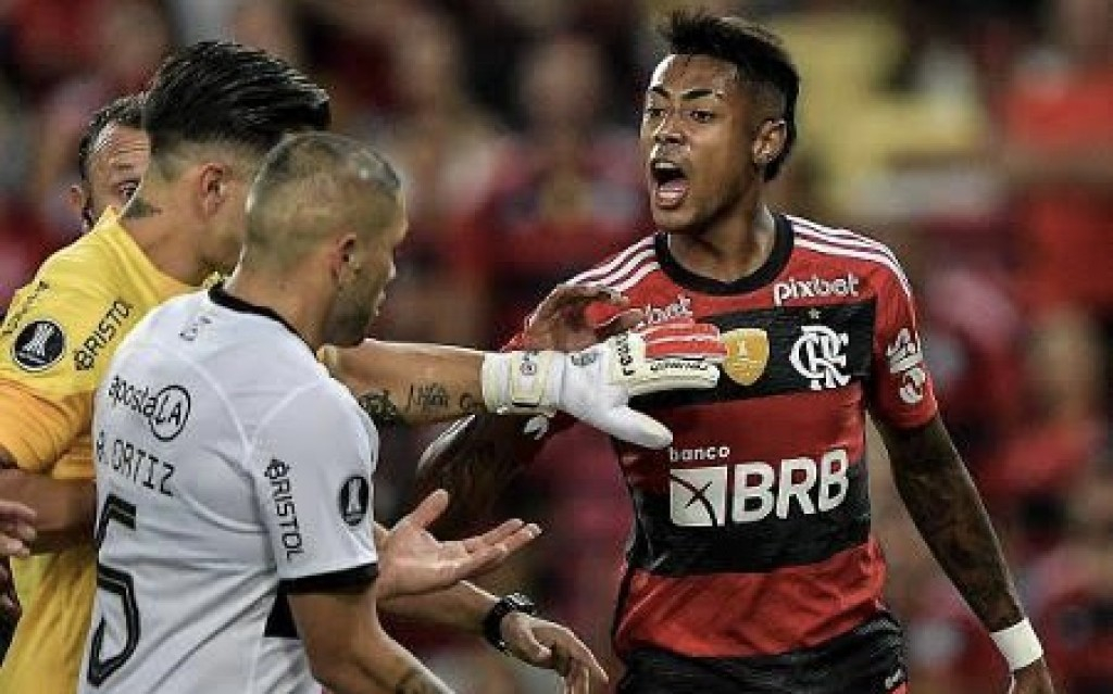 Flamengo dá vexame e é eliminado da Libertadores pelo Olimpia - Notícias  sobre esportes - Giro Marília Notícias