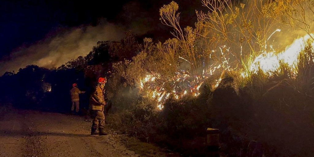 © Corpo de Bombeiros © Corpo de Bombeiros