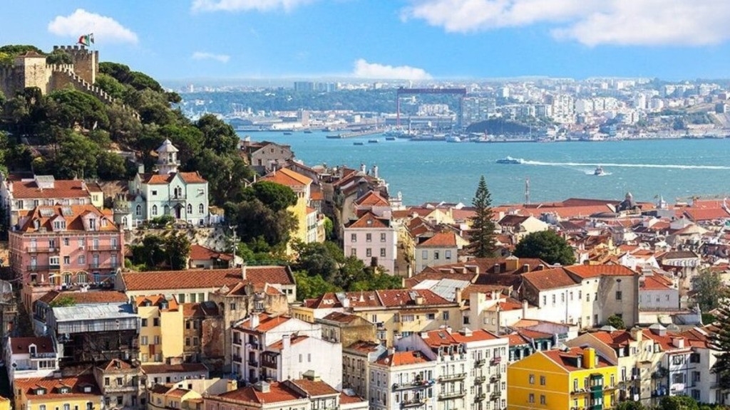 Redação GPS Quer trabalhar em Portugal? Conheça dicas para evitar perrengues Redação GPS Quer trabalhar em Portugal? Conheça dicas para evitar perrengues
