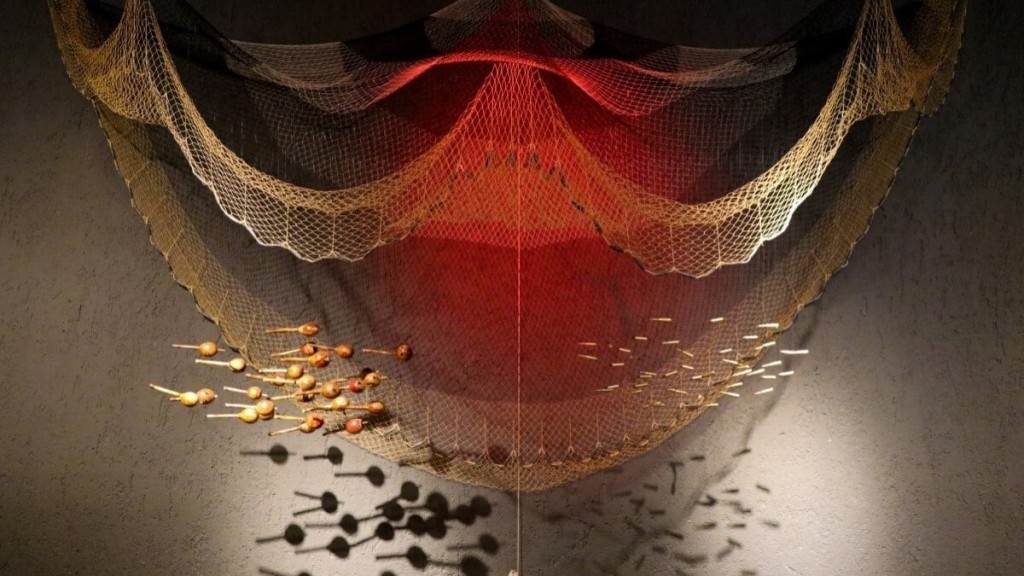 Marcella Oliveira Na Bienal de Veneza, artistas e comunidades indígenas narram uma história de resistência Marcella Oliveira Na Bienal de Veneza, artistas e comunidades indígenas narram uma história de resistência