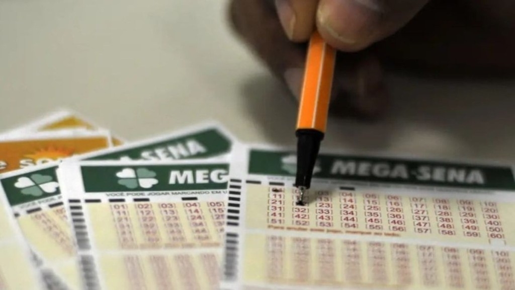 Agência Brasil Mega-Sena sorteia prêmio de R$ 110 milhões neste sábado (29) Agência Brasil Mega-Sena sorteia prêmio de R$ 110 milhões neste sábado (29)