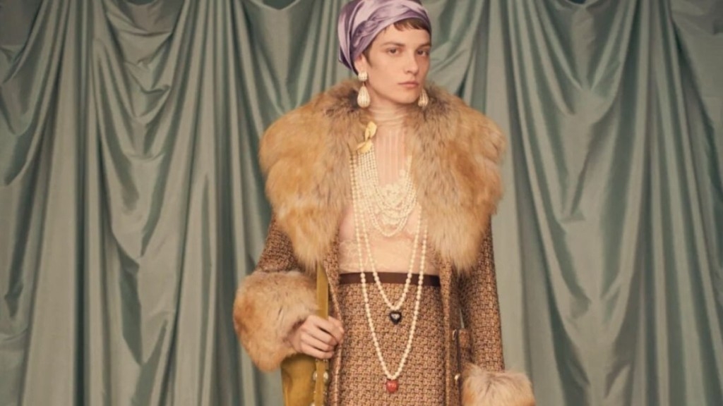 Beatriz Lima Leal Alessandro Michele está transformando Valentino em Gucci? Beatriz Lima Leal Alessandro Michele está transformando Valentino em Gucci?