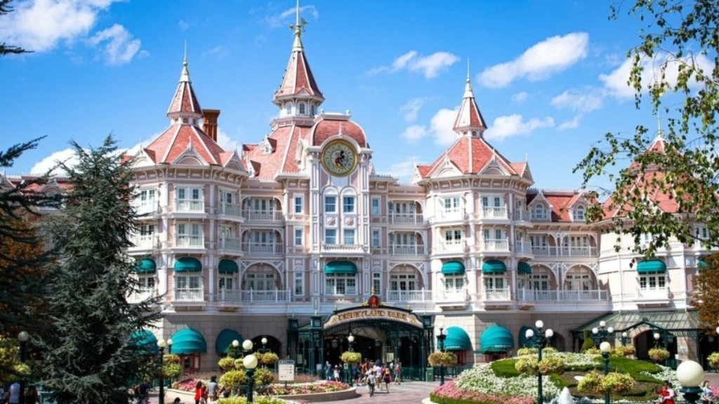Fernanda Moura Disneyland Paris: tudo o que você precisa saber para visitar o parque Fernanda Moura Disneyland Paris: tudo o que você precisa saber para visitar o parque