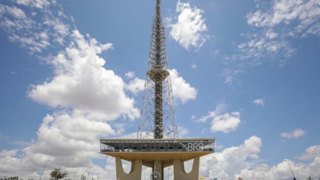 Emanuelly Fernandes Conheça a história da Torre de TV, legado de Lúcio Costa Emanuelly Fernandes Conheça a história da Torre de TV, legado de Lúcio Costa