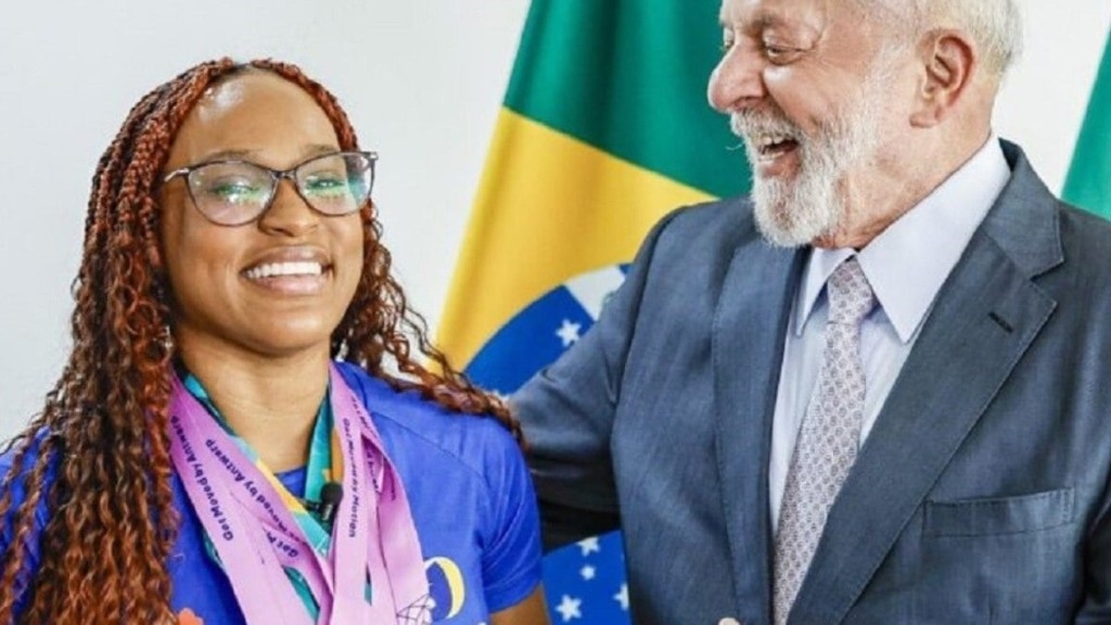 ESTADÃO CONTEÚDO Governo federal publica MP que isenta premiações olímpicas de imposto ESTADÃO CONTEÚDO Governo federal publica MP que isenta premiações olímpicas de imposto