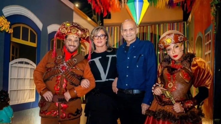 Pedro Reis No ‘Arraial do Paco’, secretário comemora 60 anos