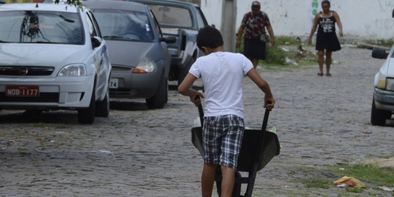 © Valter Campanato/Agência