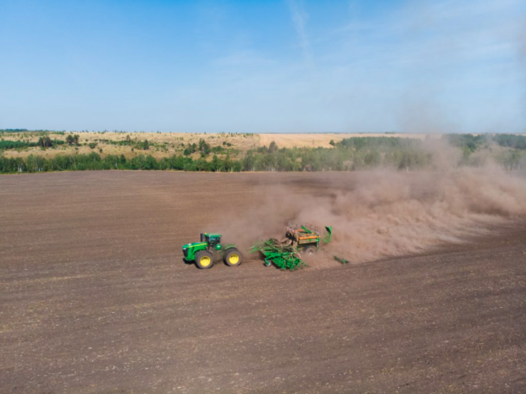 Vazio sanitário termina, mas calor, seca e queimadas podem prejudicar plantio Vazio sanitário termina, mas calor, seca e queimadas podem prejudicar plantio