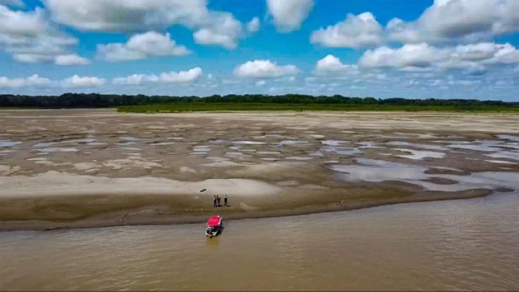 Reprodução: Defesa Civil/AM Seca severa no Amazonas Reprodução: Defesa Civil/AM Seca severa no Amazonas