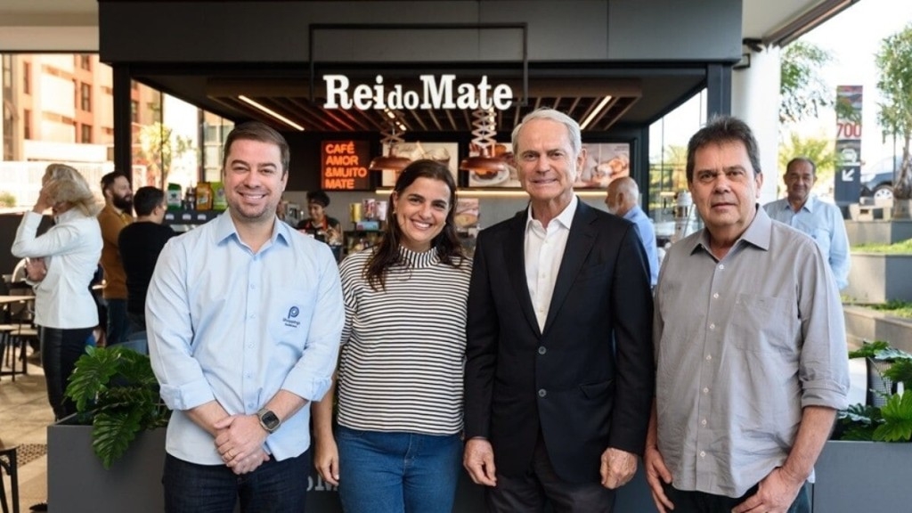 Redação GPS Rei do Mate chega ao centro comercial do edifício PO 700 Redação GPS Rei do Mate chega ao centro comercial do edifício PO 700
