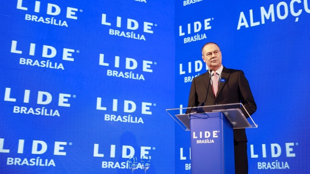 Caio Barbieri Fecomércio-DF anuncia expansão do Sistema S em evento com empresários Caio Barbieri Fecomércio-DF anuncia expansão do Sistema S em evento com empresários