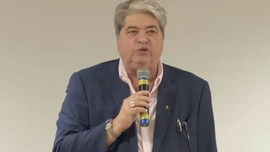 ESTADÃO CONTEÚDO Datena lança pré-candidatura pelo PSDB e diz que deixará TV no fim do mês ESTADÃO CONTEÚDO Datena lança pré-candidatura pelo PSDB e diz que deixará TV no fim do mês